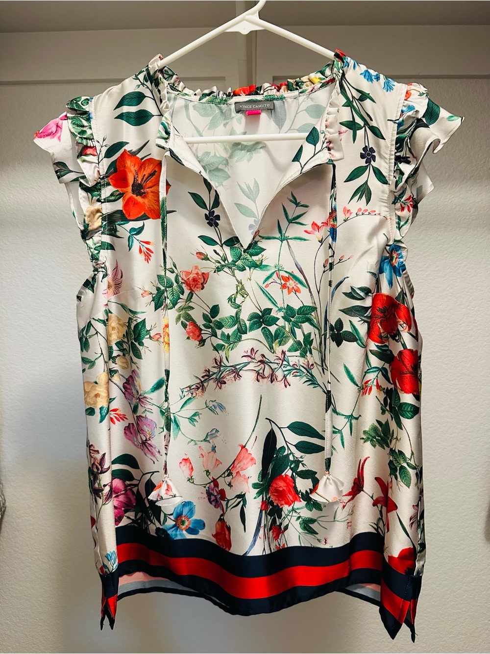 Vince Camuto Ivory Floral V-Neck Ruffle Sleeve Camisole